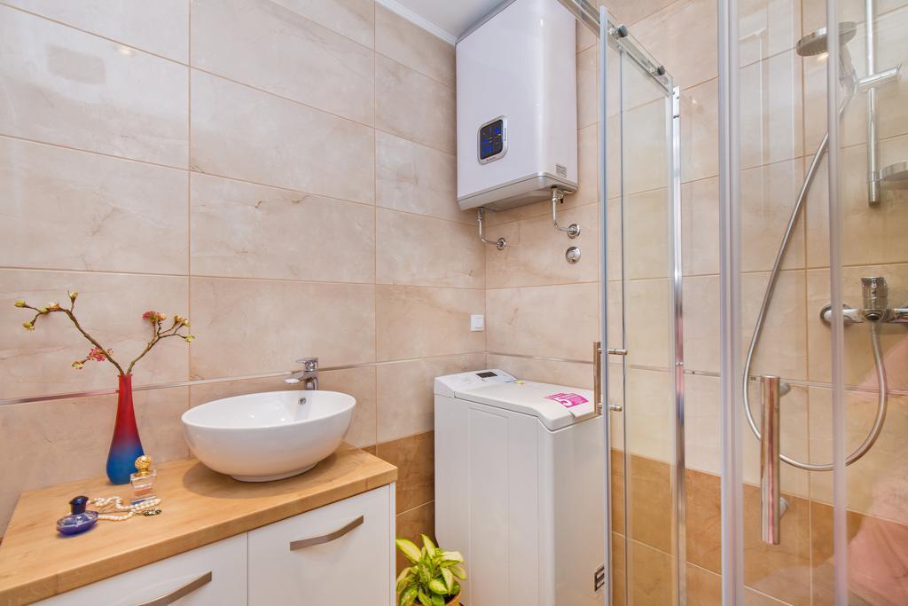 Apartments Marija Lapad Дубровник Екстериор снимка